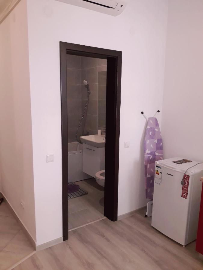 Palas Studios Jászvásár Kültér fotó